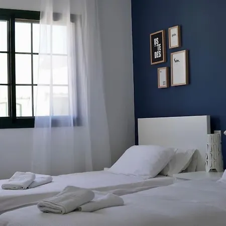 Casa Notas De Color Y Sal Holiday home *